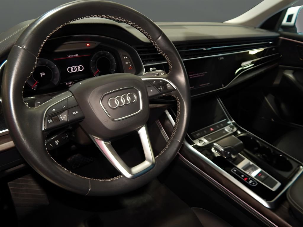 Used 2023 Audi Q8 Premium Plus image 16