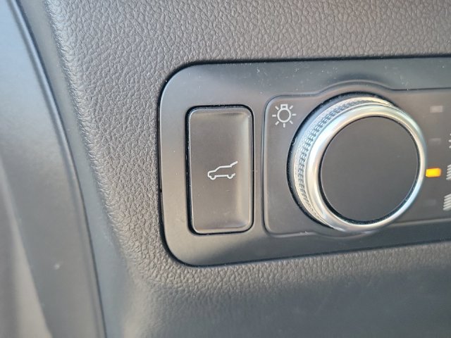 Used 2022 Ford Escape SE w/ Convenience Package FWD image 27