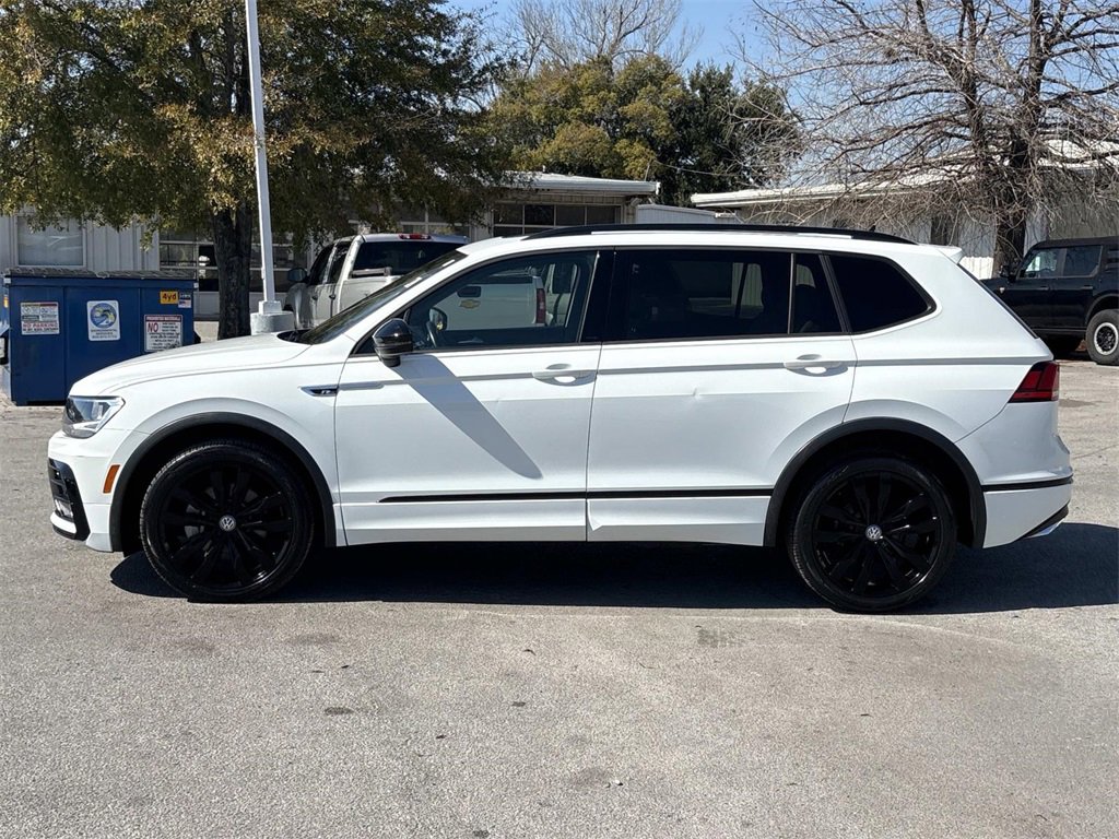 Used 2021 Volkswagen Tiguan SE R-Line image 2