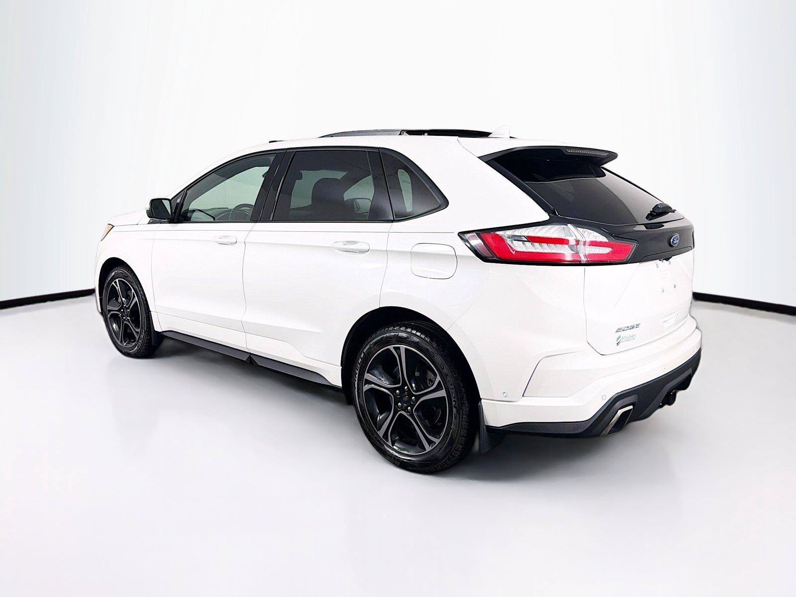 Used 2020 Ford Edge ST w/ Equipment Group 401A AWD/4WD image 9