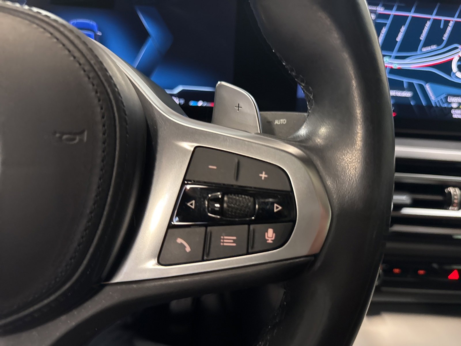 Used 2024 BMW M440i Coupe w/ Premium Package image 27