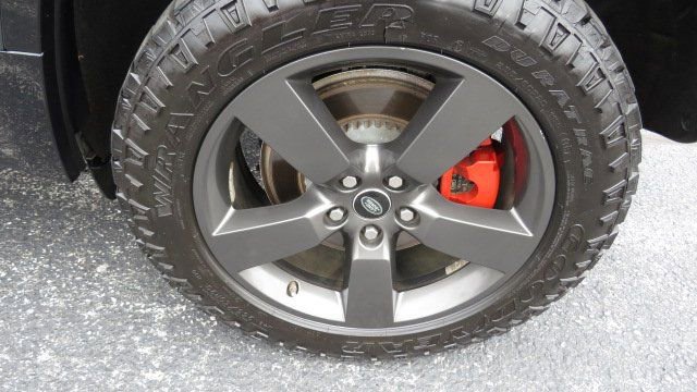 Used 2020 Land Rover Defender 110 X image 31