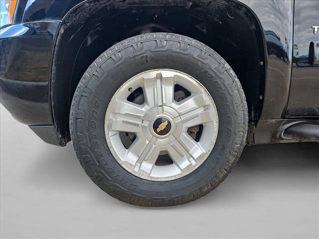 Used 2010 Chevrolet Tahoe LT w/ Luxury Package image 25