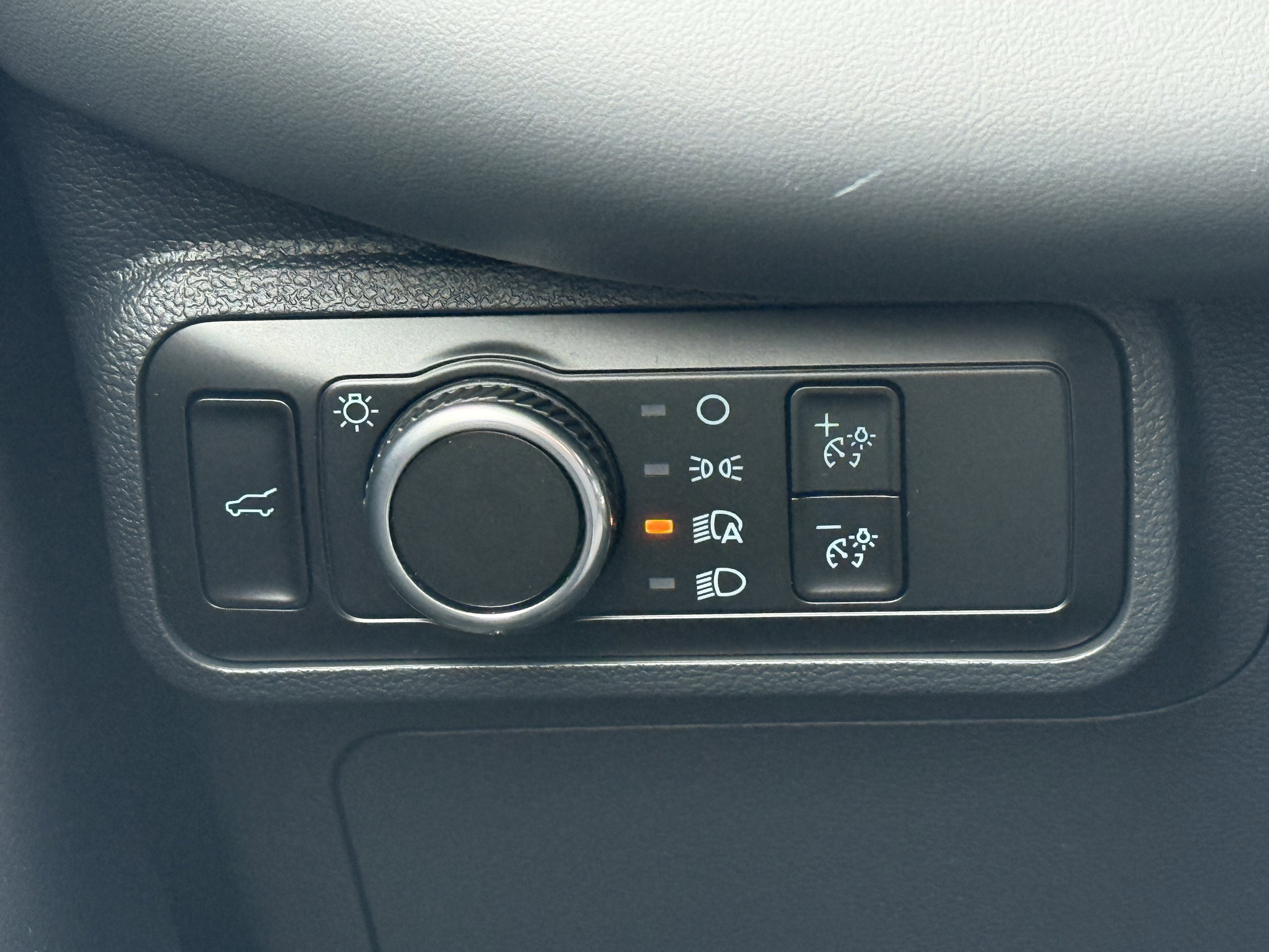 New 2026 Ford Explorer Active RWD image 23