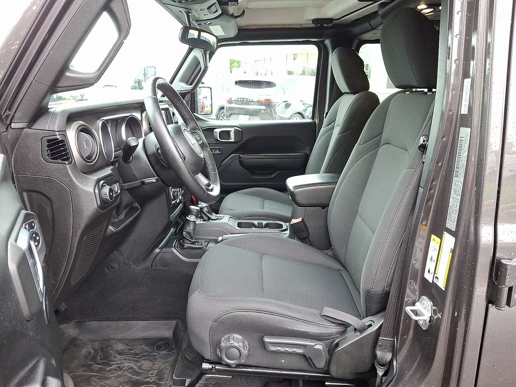 Used 2019 Jeep Wrangler Unlimited Sport S AWD/4WD image 13