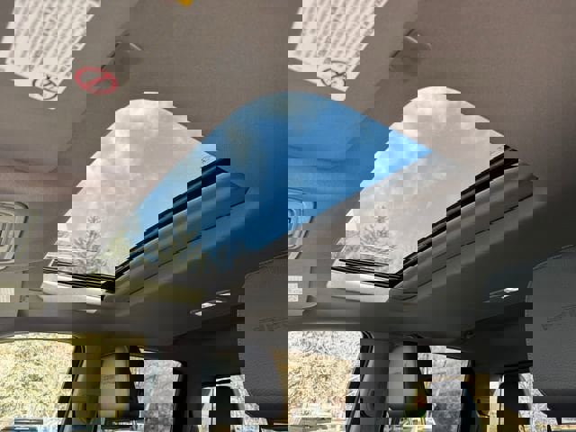 Used 2022 GMC Sierra 2500 Denali w/ Denali Ultimate Package image 24