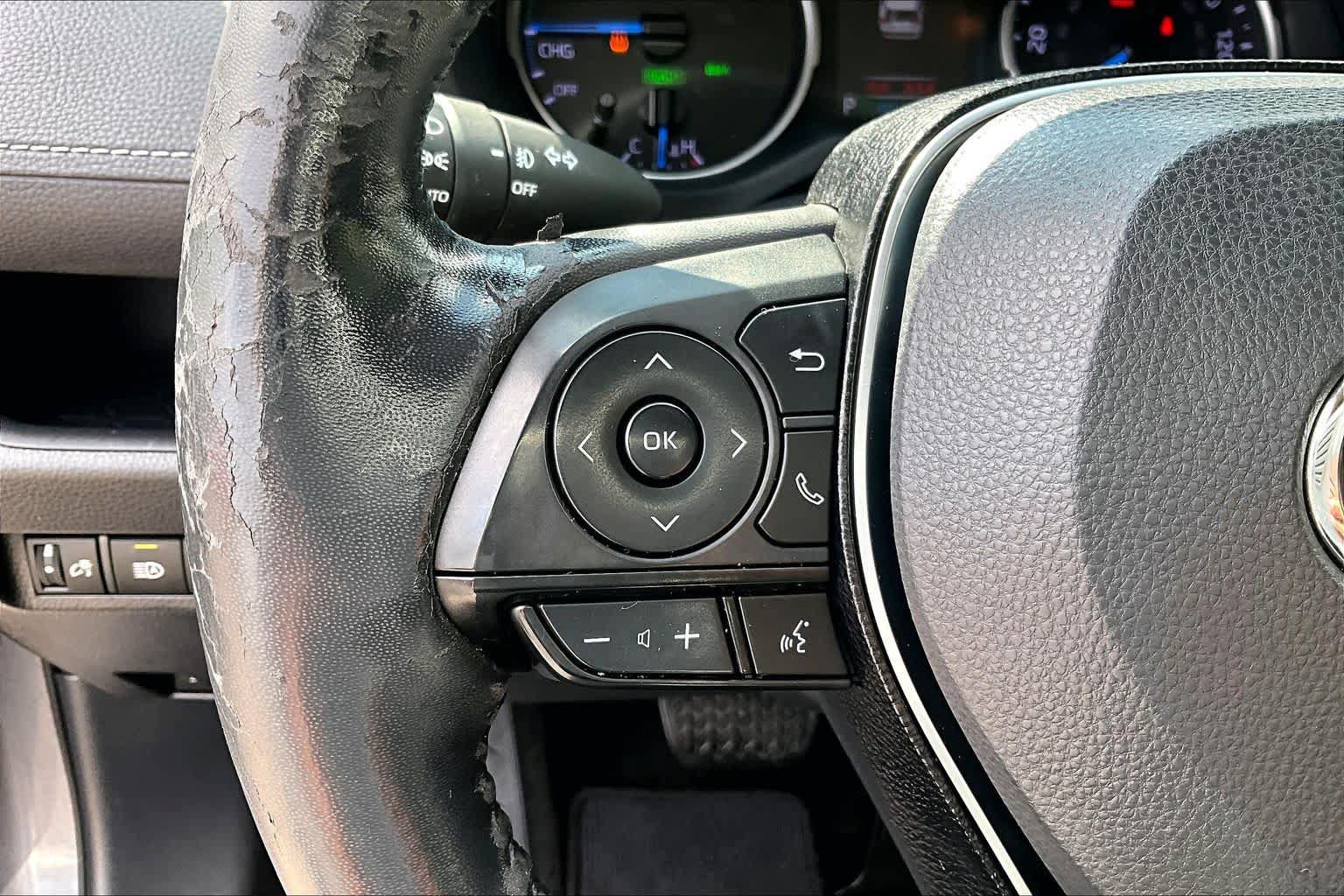 Used 2019 Toyota RAV4 XLE w/ Convenience Package AWD/4WD image 23