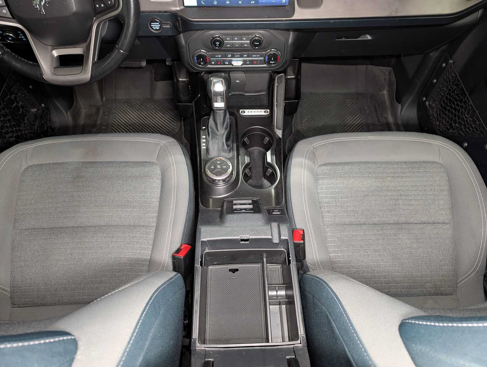 Used 2022 Ford Bronco Outer Banks AWD/4WD image 19