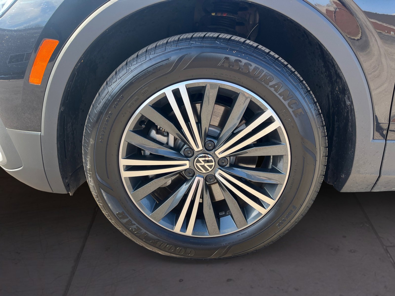 Certified 2024 Volkswagen Tiguan Wolfsburg Edition image 15