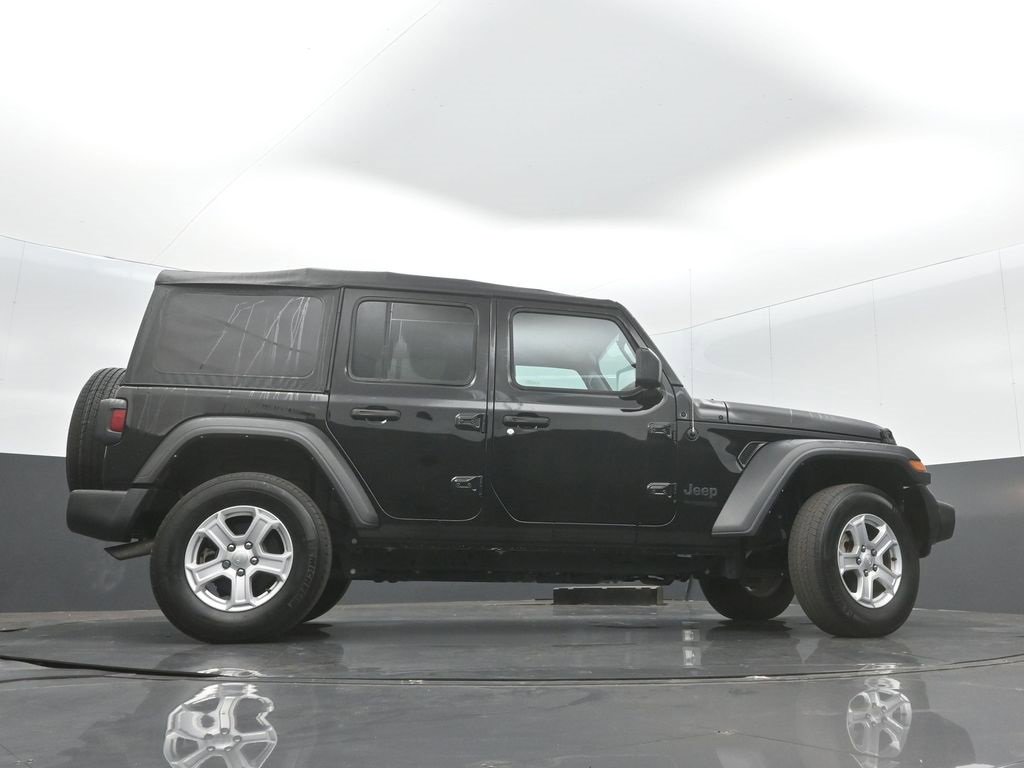 Certified 2022 Jeep Wrangler Unlimited Sport image 32