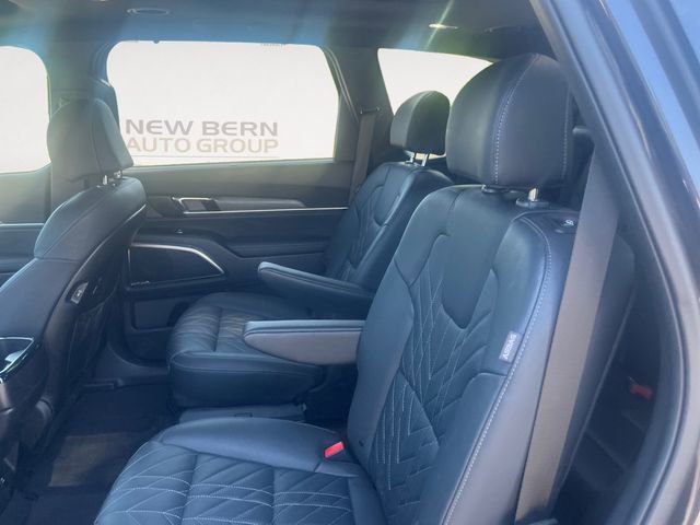 Used 2025 Kia Telluride SX X-Line AWD/4WD image 13