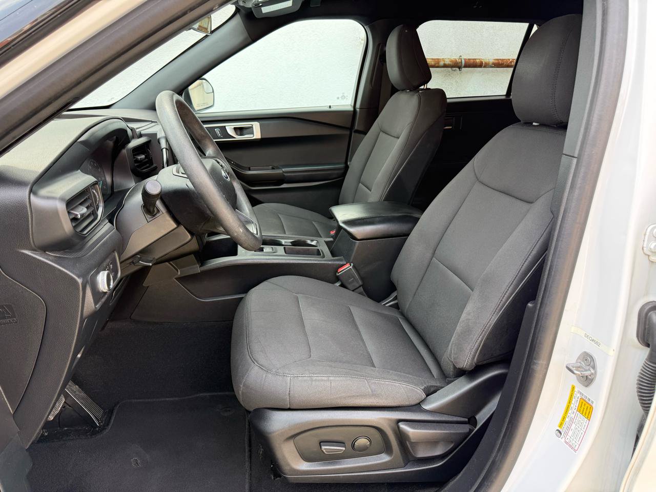 Used 2020 Ford Explorer 4WD Police Interceptor w/ Interior Upgrade Package image 2