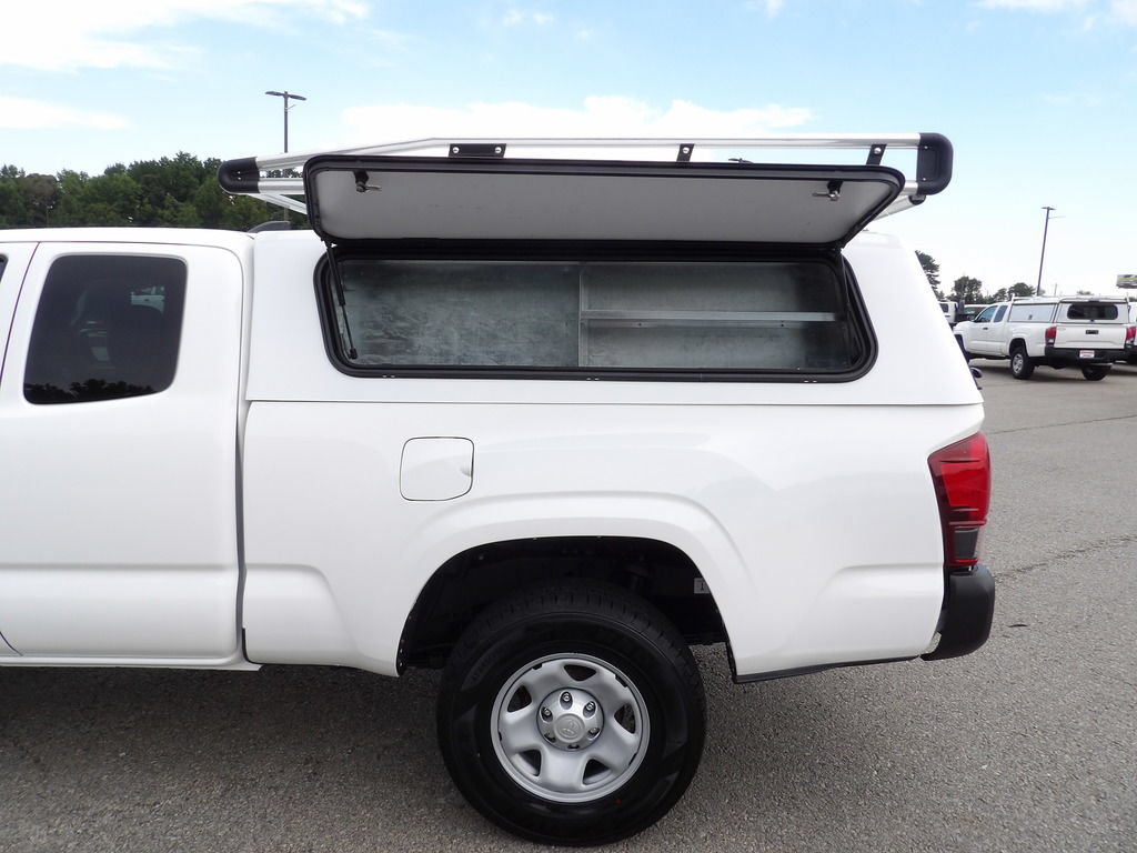 Used 2023 Toyota Tacoma SR RWD image 41