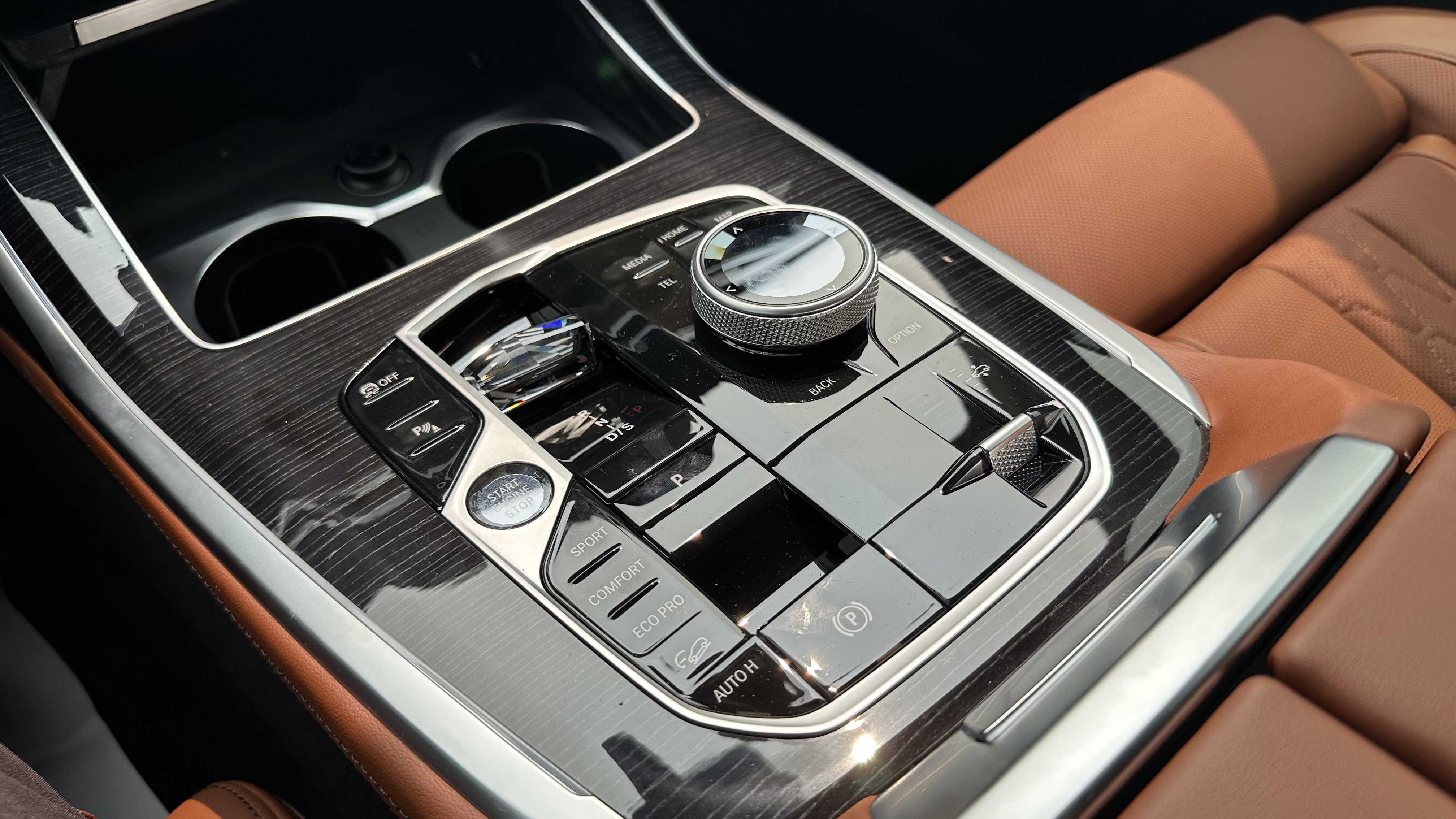 Used 2026 BMW X7 M60i AWD/4WD image 25