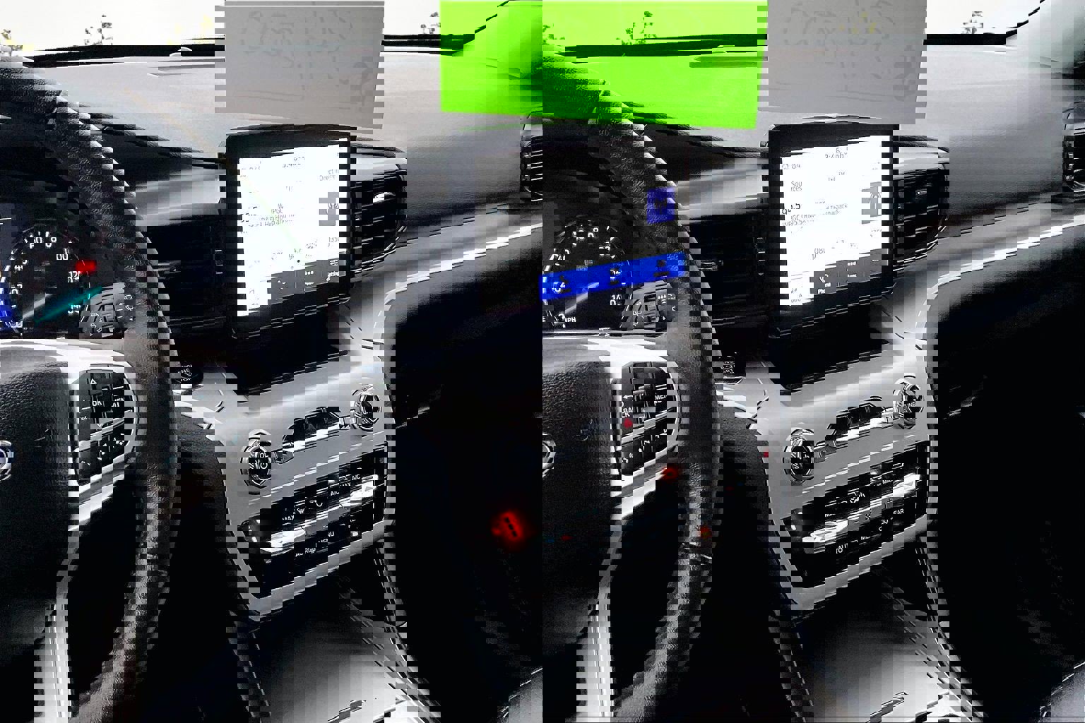 Used 2024 Ford Explorer XLT image 6