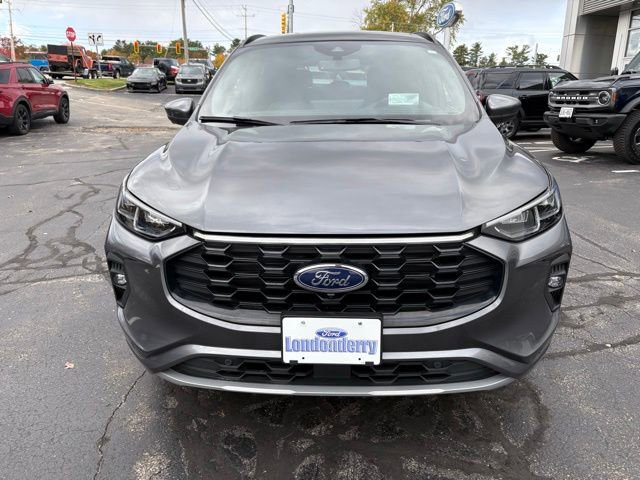 Used 2024 Ford Escape ST-Line Elite w/ Premium Technology Package image 10