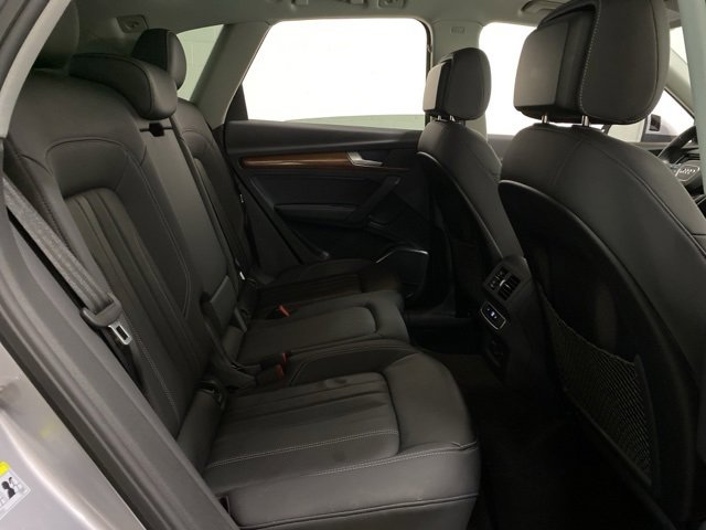 Used 2023 Audi Q5 2.0T Premium w/ Convenience Package image 21
