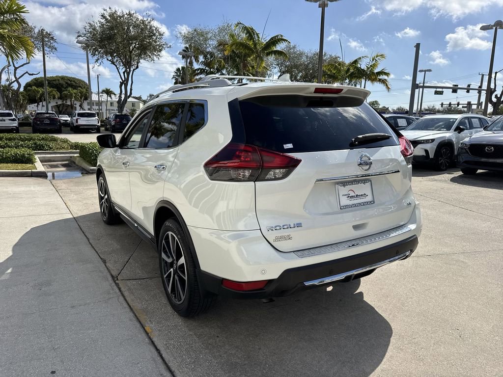 Used 2020 Nissan Rogue SL w/ Premium Package image 13