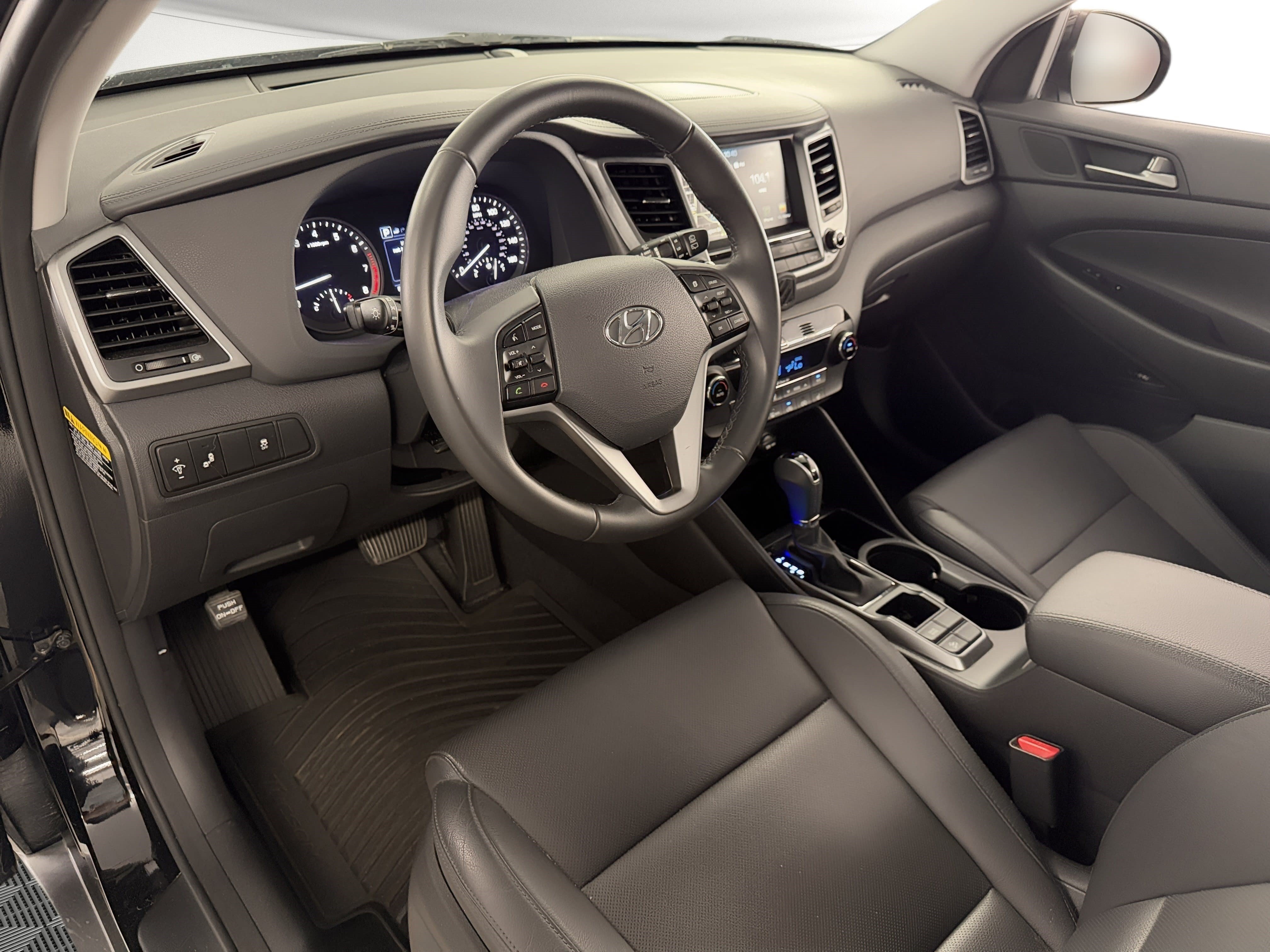 Used 2018 Hyundai Tucson SEL Plus w/ Cargo Package FWD image 4