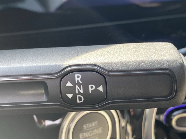 Certified 2025 Mercedes-Benz GLA 250 image 12