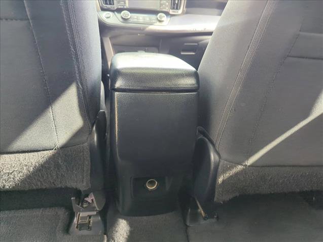 Used 2018 Toyota RAV4 XLE image 19