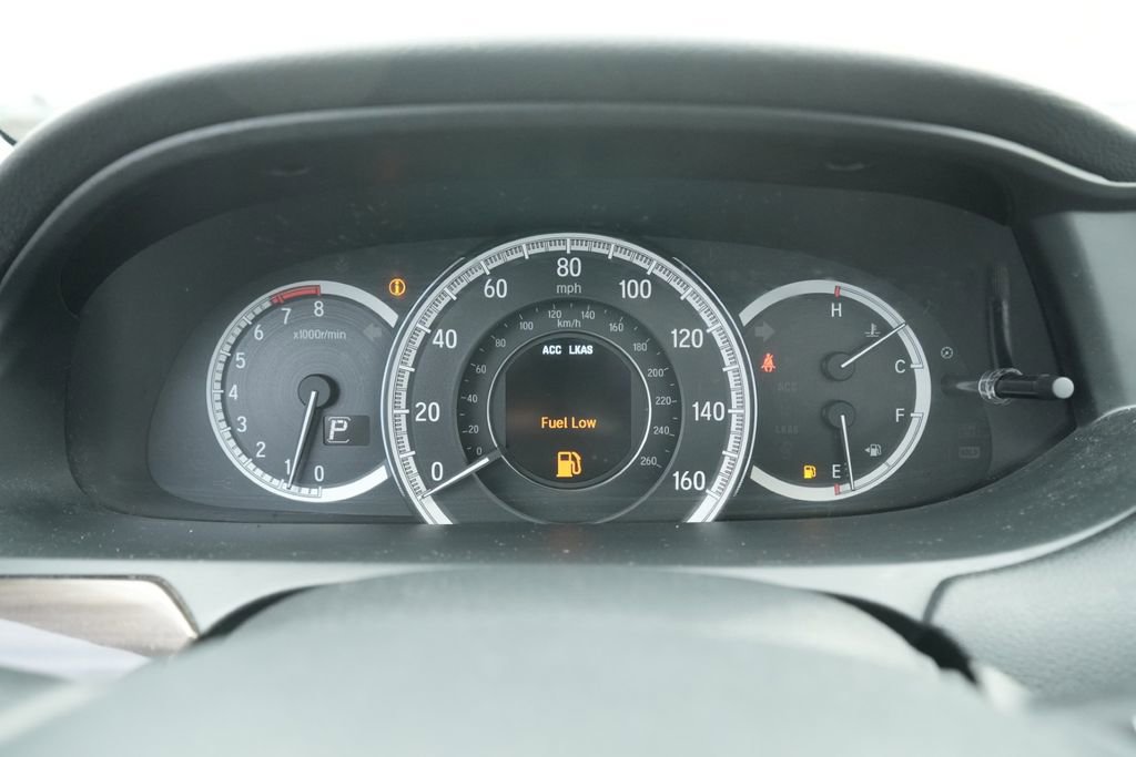 Used 2016 Honda Accord Touring image 30