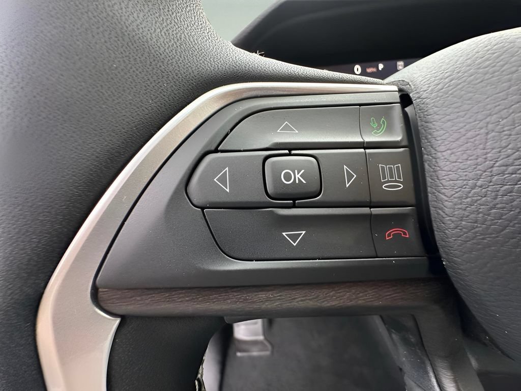 New 2026 Jeep Grand Cherokee Altitude AWD/4WD image 27