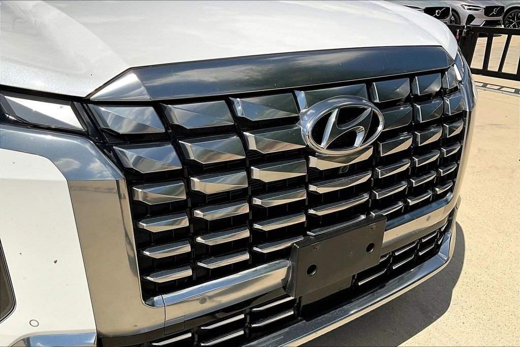 Used 2025 Hyundai Palisade Calligraphy image 36
