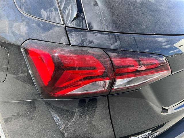 Used 2023 Chevrolet Equinox LT AWD/4WD image 31