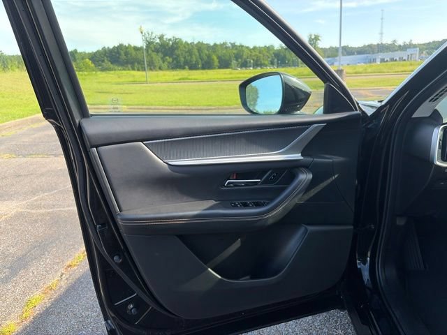 Used 2025 MAZDA CX-90 3.3 Turbo w/ Preferred Package AWD/4WD image 17