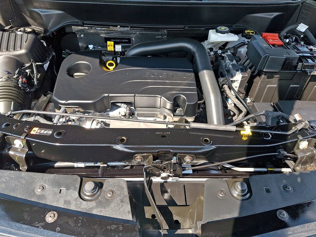 Used 2026 Chevrolet Equinox ACTIV w/ Convenience Package III image 29