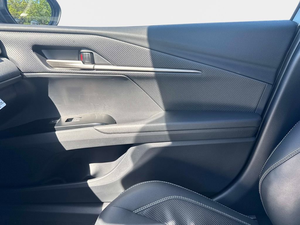 New 2026 Toyota Camry SE image 16