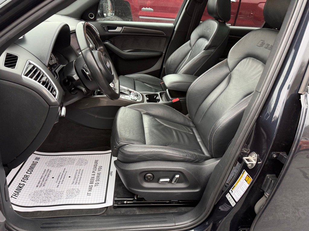 Used 2016 Audi SQ5 Premium Plus image 40
