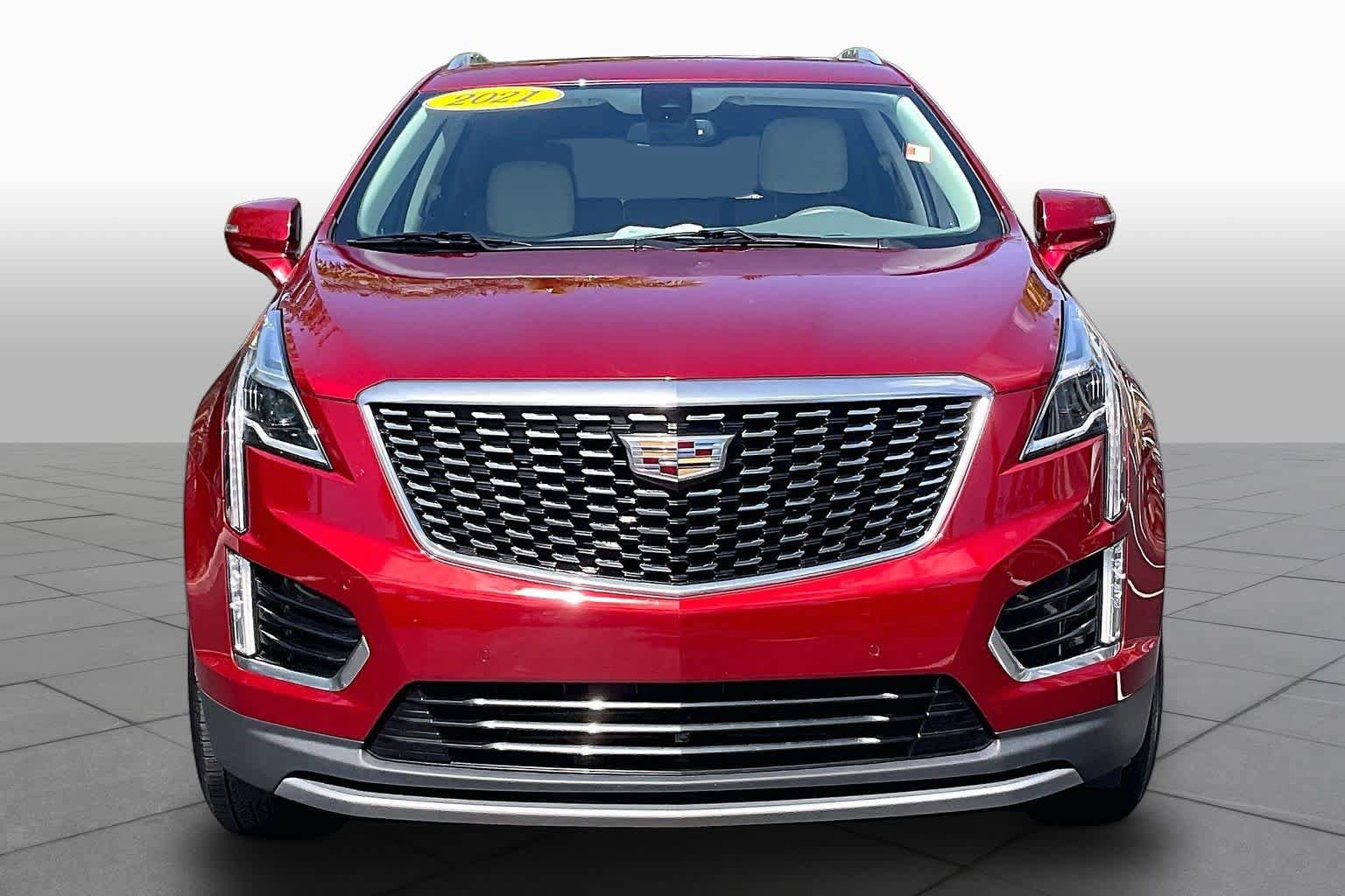 Used 2021 Cadillac XT5 Premium Luxury FWD image 4