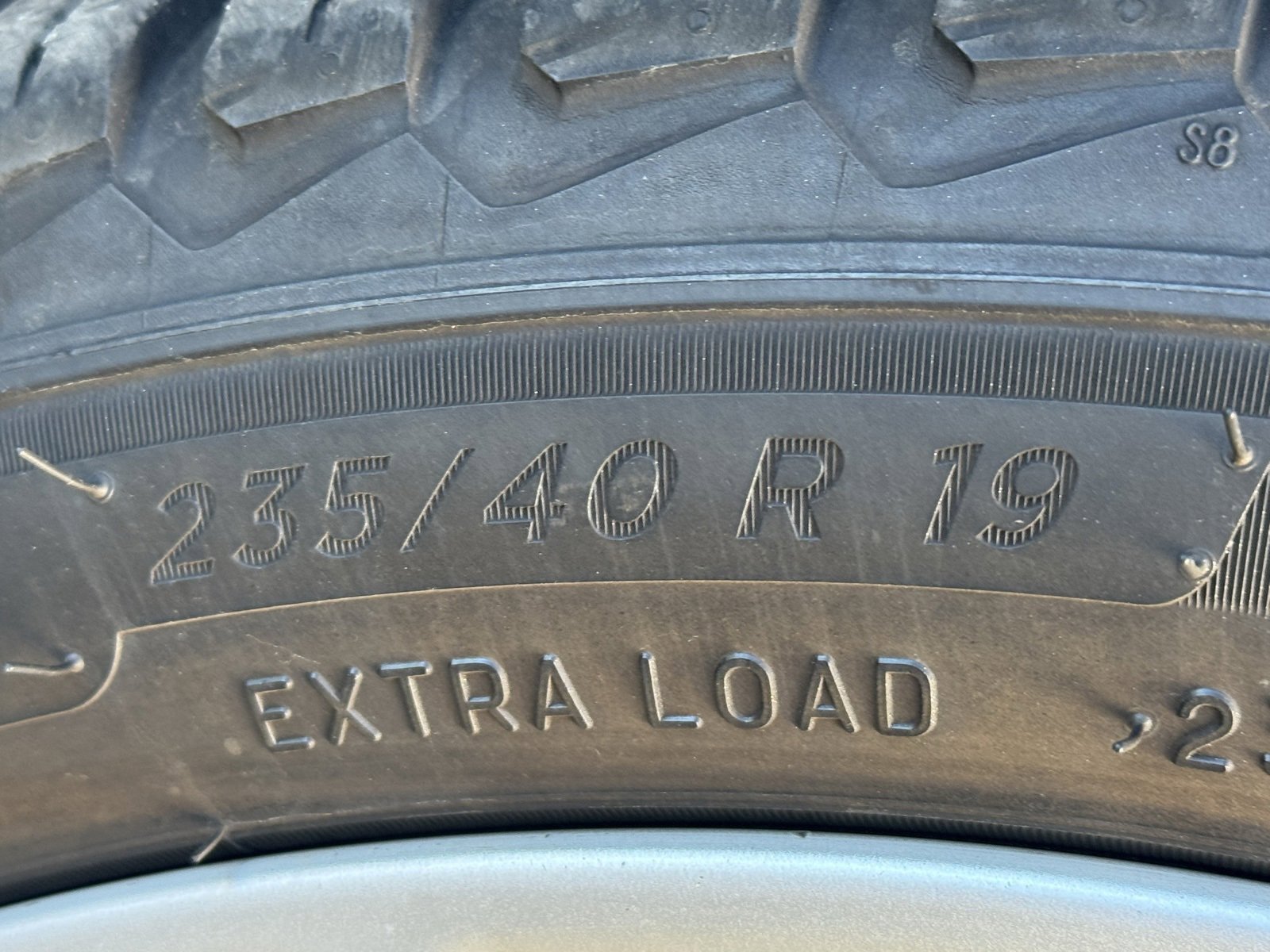 Used 2018 Tesla Model 3 Long Range image 10