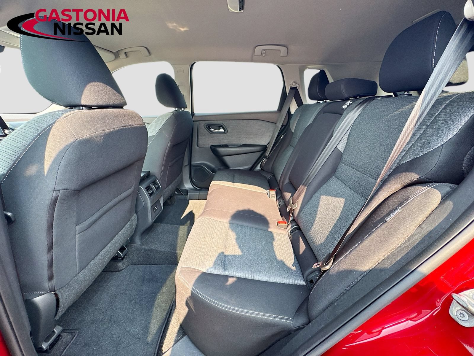 Used 2021 Nissan Rogue SV FWD image 31