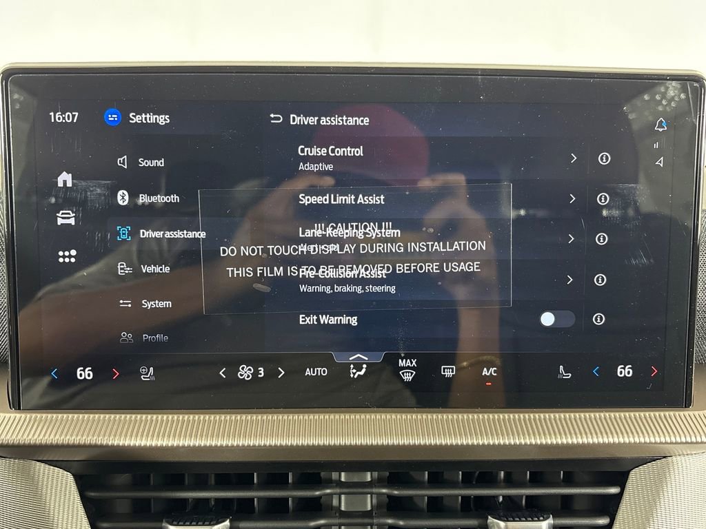 New 2026 Ford Explorer Active w/ Active Comfort Package RWD image 27