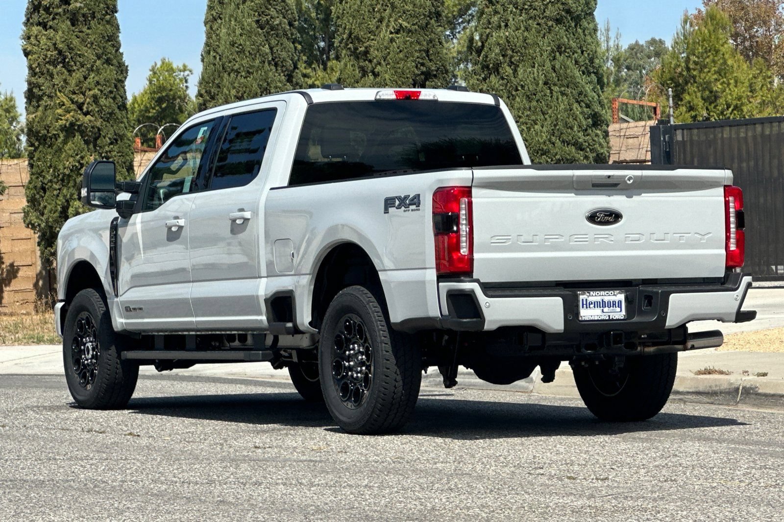 New 2026 Ford F250 XLT w/ XLT Premium Package AWD/4WD image 6
