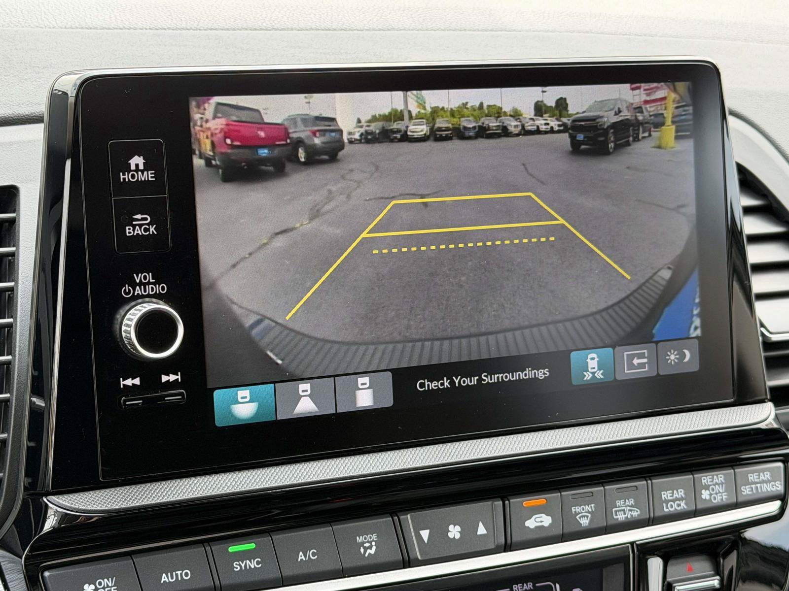 Certified 2026 Honda Odyssey Elite image 14