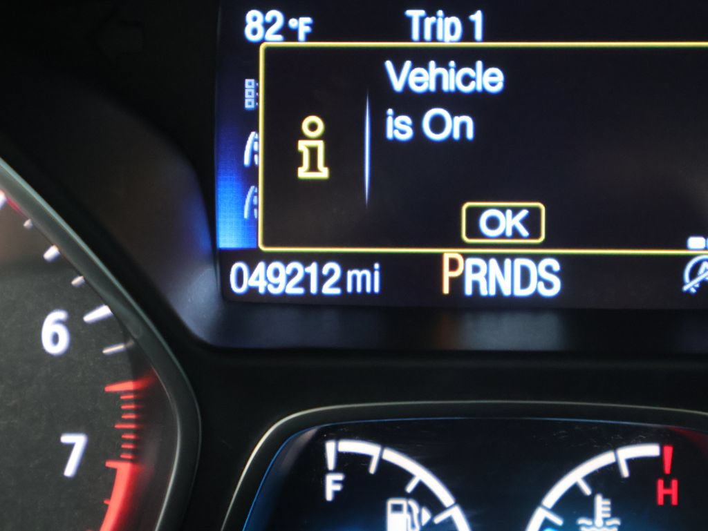 Used 2019 Ford Escape SE w/ SE Sport Appearance Package AWD/4WD image 36