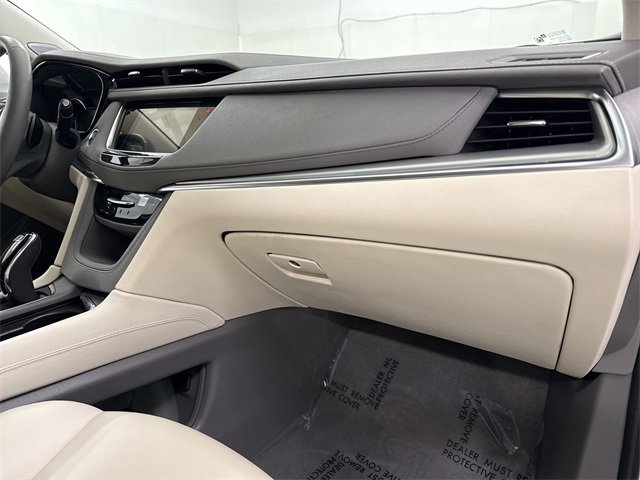 Certified 2025 Cadillac XT5 Premium Luxury image 26