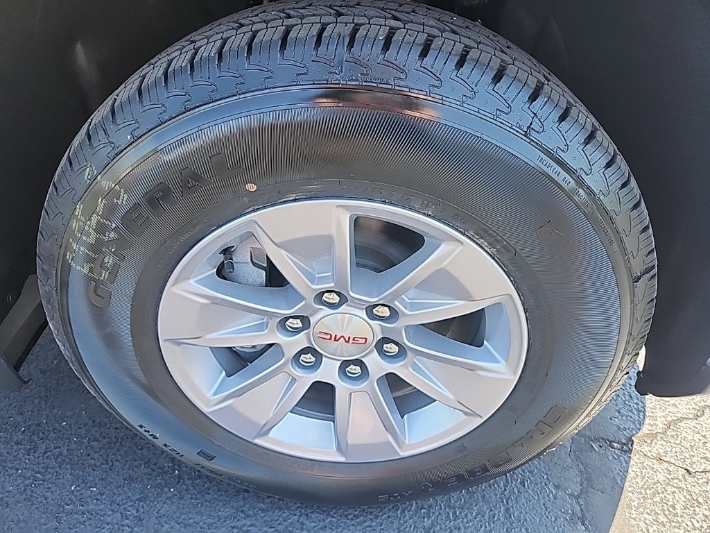 New 2026 GMC Sierra 1500 SLE w/ Preferred Package image 10