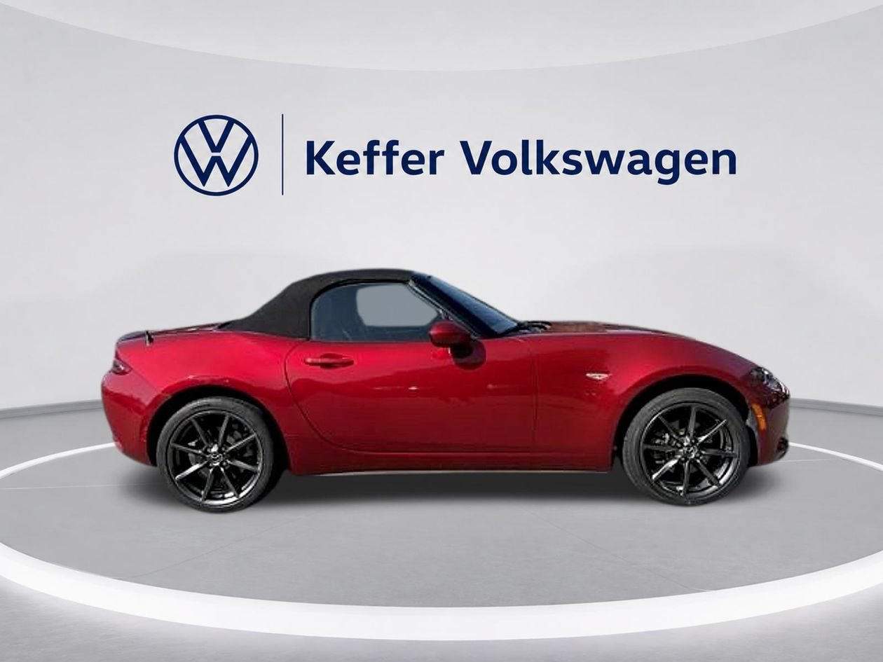 Used 2016 MAZDA MX-5 Miata Grand Touring RWD image 6