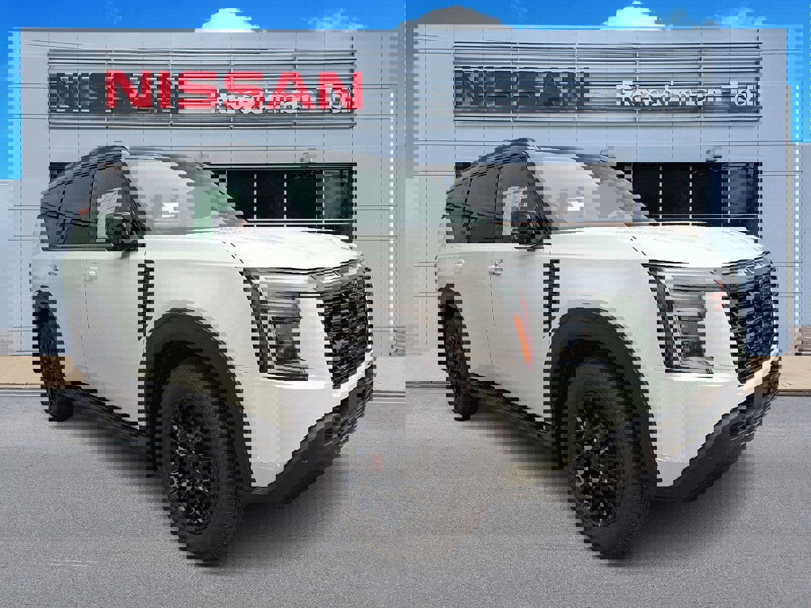 New 2025 Nissan Armada PRO-4X w/ Pro-4X Premium Package