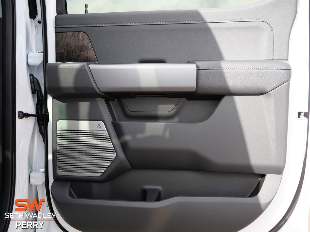 New 2026 Ford F250 Lariat w/ Lariat Premium Package image 22