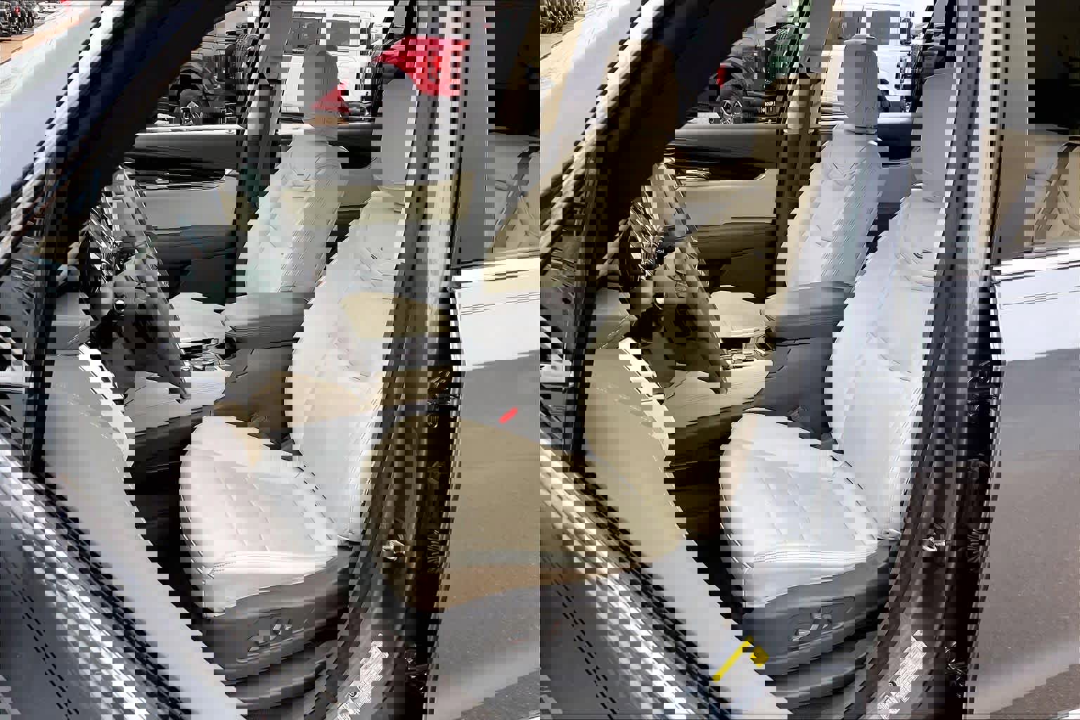 Used 2020 Cadillac XT6 Premium Luxury image 7