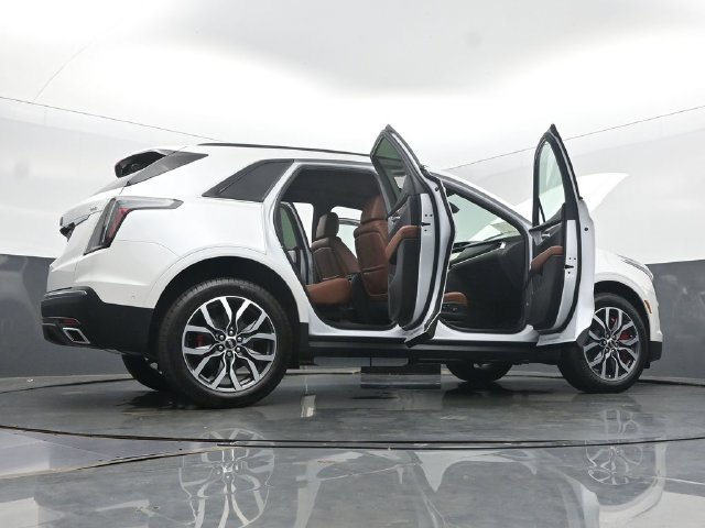 New 2026 Cadillac XT5 Sport AWD/4WD image 57
