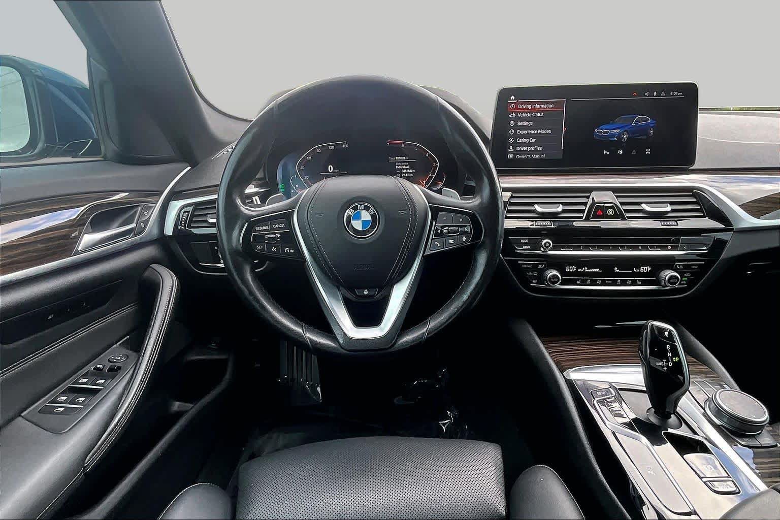 Used 2023 BMW 530i w/ Convenience Package RWD image 6