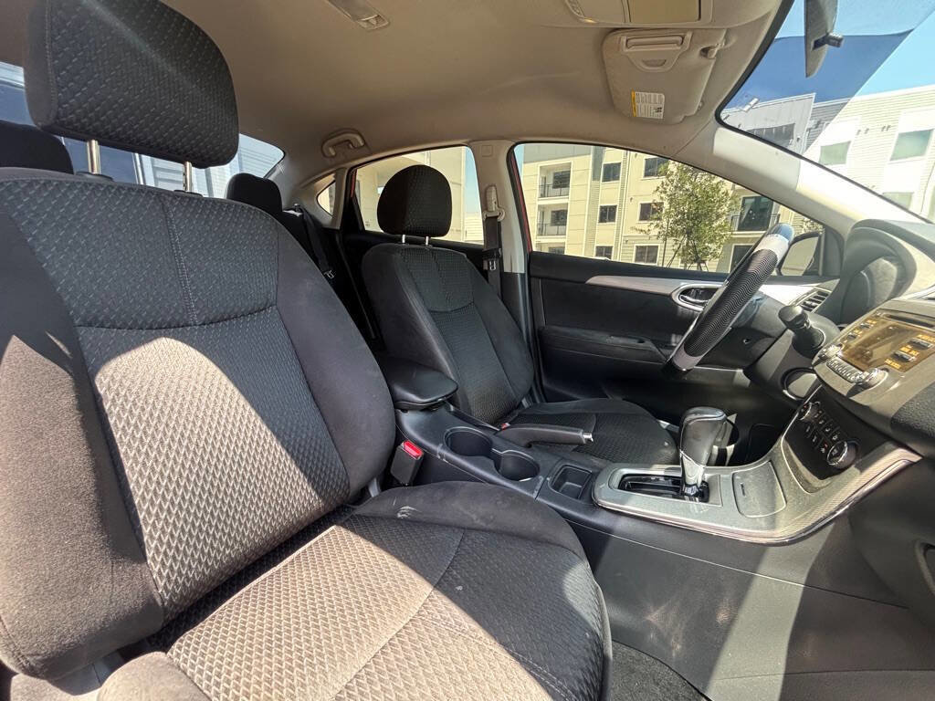 Used 2014 Nissan Sentra SR w/ SR Driver Package image 14