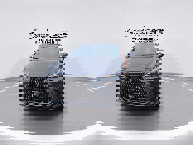 Used 2025 Lexus NX 250 FWD w/ Towing Package (2000 Lbs) image 3